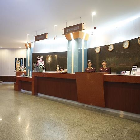 Boon Siam Hotel Krabi Exterior photo