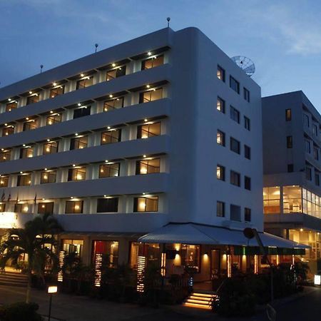 Boon Siam Hotel Krabi Exterior photo