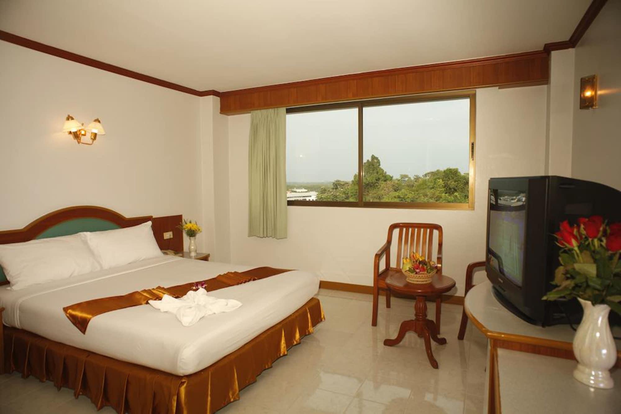 Boon Siam Hotel Krabi Exterior photo
