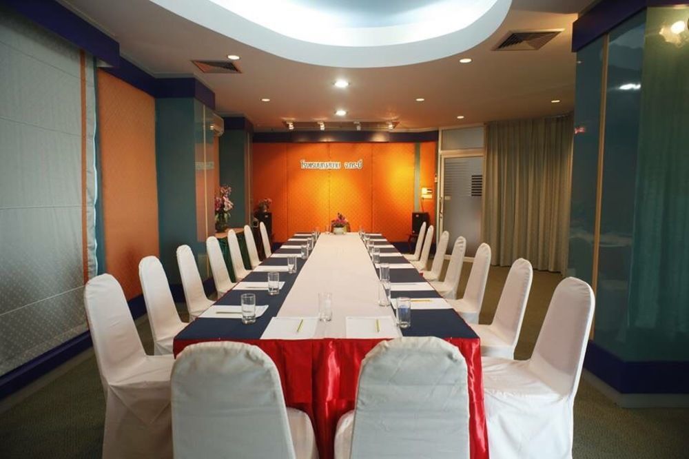 Boon Siam Hotel Krabi Exterior photo